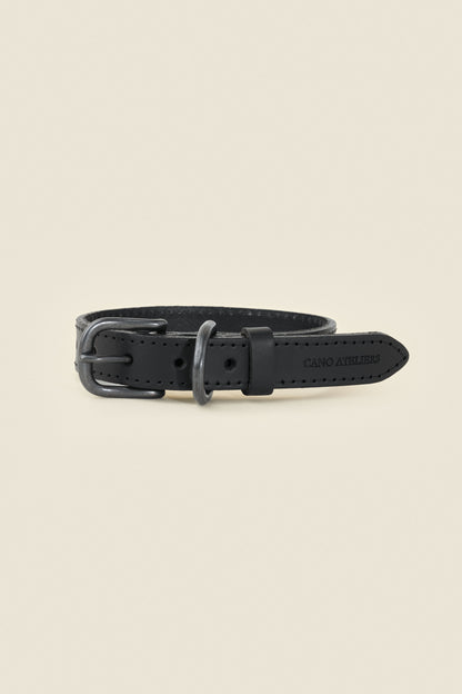 BLACK ON BLACK COLLAR
